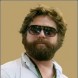 Zach dans Due Date: